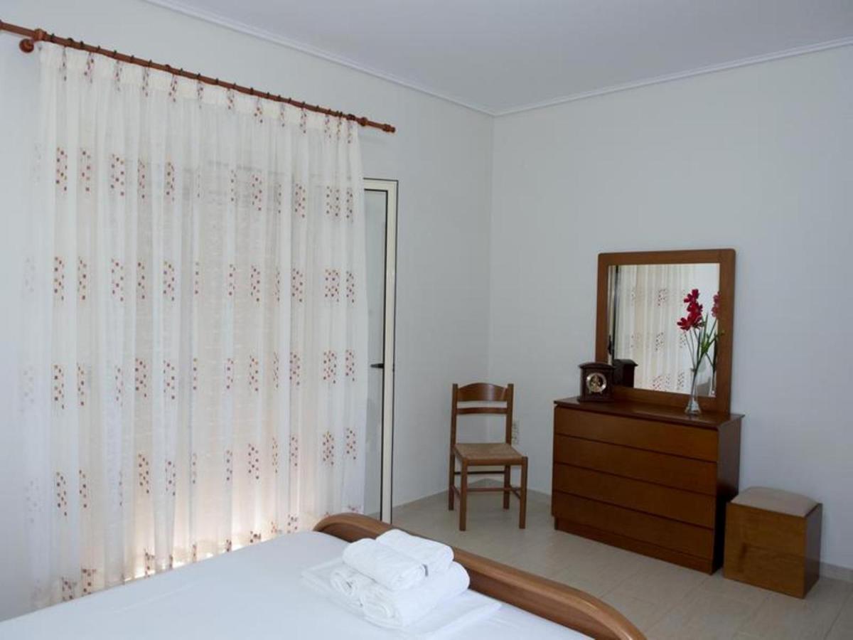 Manoleas Villas - Apartment 3 Stoupa Exterior photo